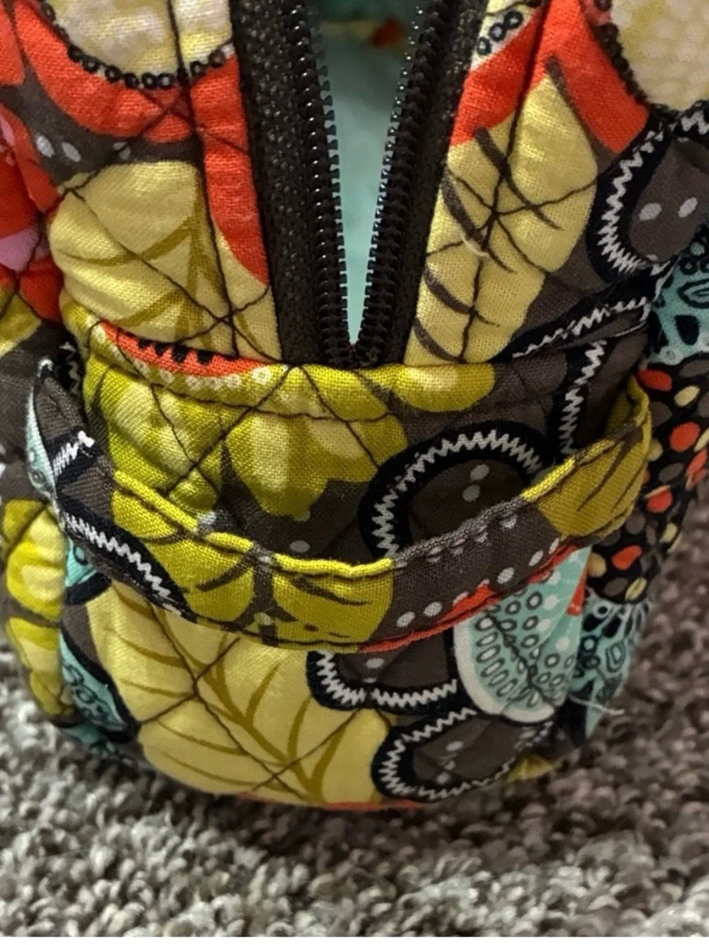#68 - Vera Bradley FLOWER SHOWER Floral Quilted Tote Bag - Picture 2 of 6